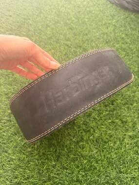Harbinger Weight Lifting Belt Size M Black Padded Leather
